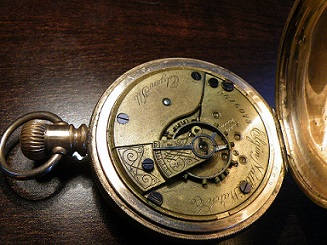 Antike Taschenuhr nur mit Stundenanzeige